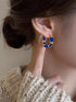 SHEIN 1 Pair Retro French Elegant Everyday Versatile Luxurious High-End Fashionable Niche Circular Earrings, Essential For Autumn/Winter Outfits