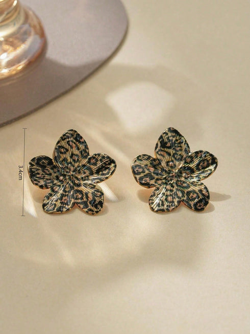 SHEIN 1 Pair Vintage Floral Design Fashion Earrings For Women