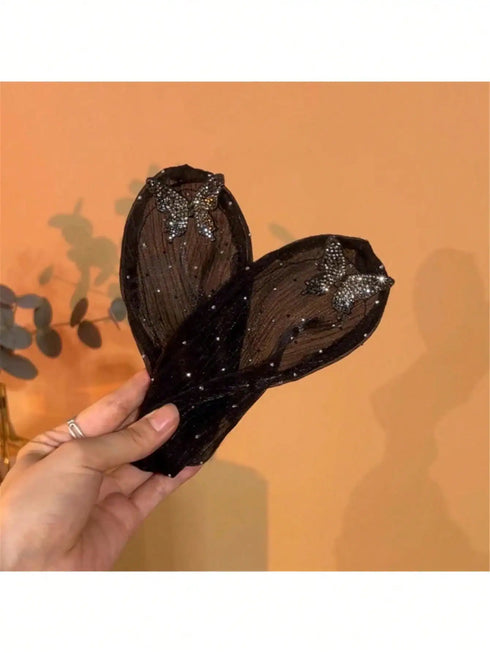 مشبك شعر ملتف من SHEIN قطعة واحدة مرصع بأحجار الراين اللامعة (فراشة الجيبسوفيلا)