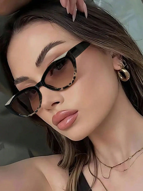 نظارات شي إن النسائية قطعة واحدة بتصميم بوهيمي عتيق، إطار كامل بتصميم عين القطة