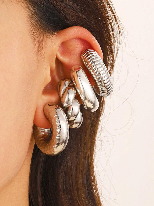SHEIN 4pcs Exaggerated Personality Circle C-Shaped Earrings