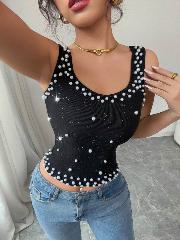 شورت نسائي من SHEIN Elenzga مزين باللؤلؤ الصناعي، ضيق، محبوك لامع