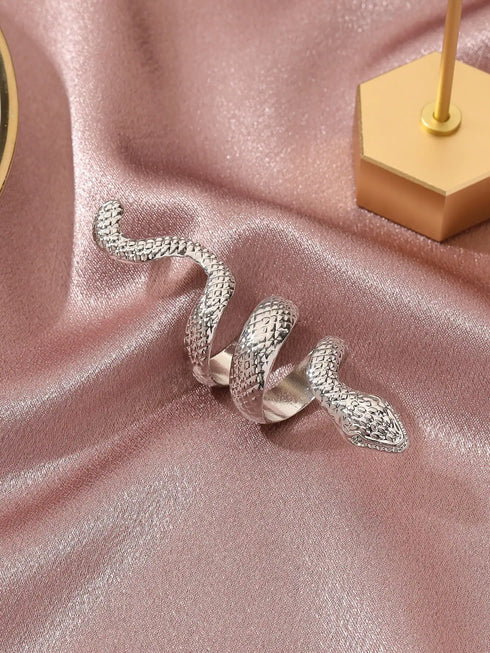 Gothic Punk Exaggerated Coiled Snake Ring Suitable For Women's Daily Wear