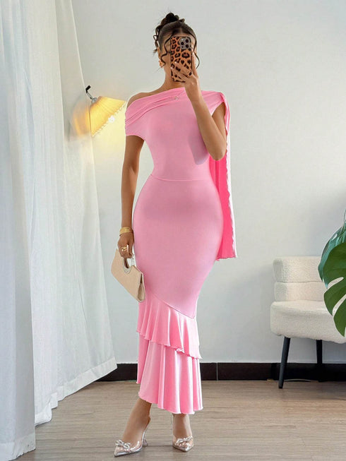 SHEIN Casual Solid Color Slim Fit Cinched Waist Sleeveless Dress
