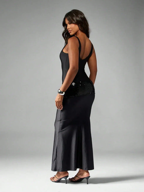 MISSGUIDED Sleeveless Scoop Neck Maxi Dress