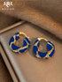 SHEIN 1 Pair Retro French Elegant Everyday Versatile Luxurious High-End Fashionable Niche Circular Earrings, Essential For Autumn/Winter Outfits