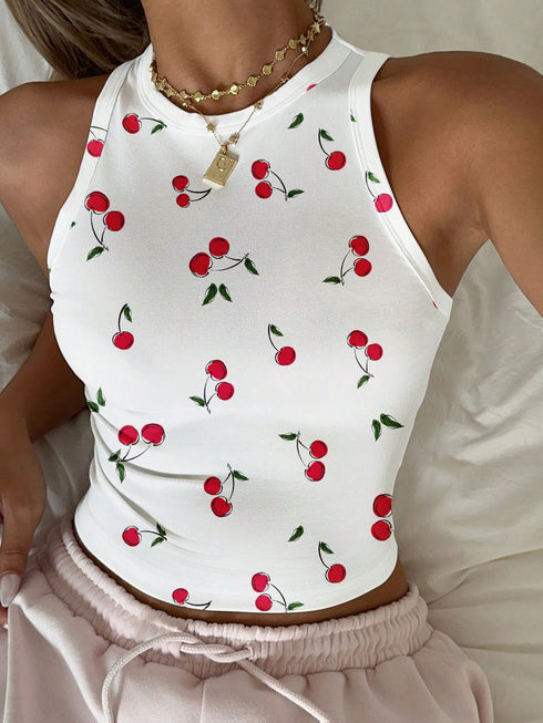 توب تانك نسائي بقصة ضيقة ورقبة دائرية وطبعة كرز من SHEIN EZwear، تصميم لطيف وجميل، مناسب للراحة في المنزل، العطلات، العودة للمدرسة الأنيقة في الصيف