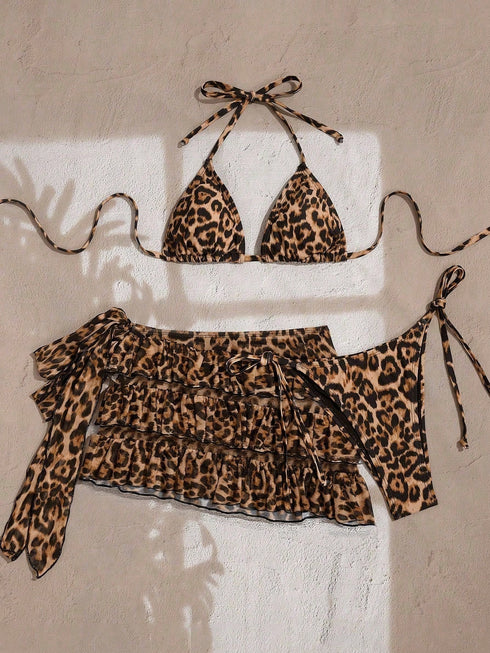 SHEIN EgrlEra Women's Beach Vacation Rave Music Festival Lollapalooza Halter Tie Triangle Cup Top With Ruffl1