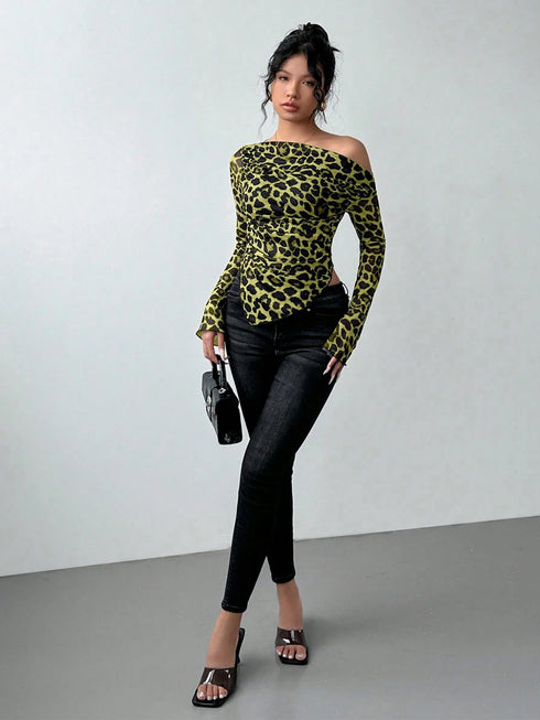 SHEIN Rafferiza Random Print Loose Fit Open Shoulder Long Sleeve Leopard Mesh Cover Up T-Shirt2
