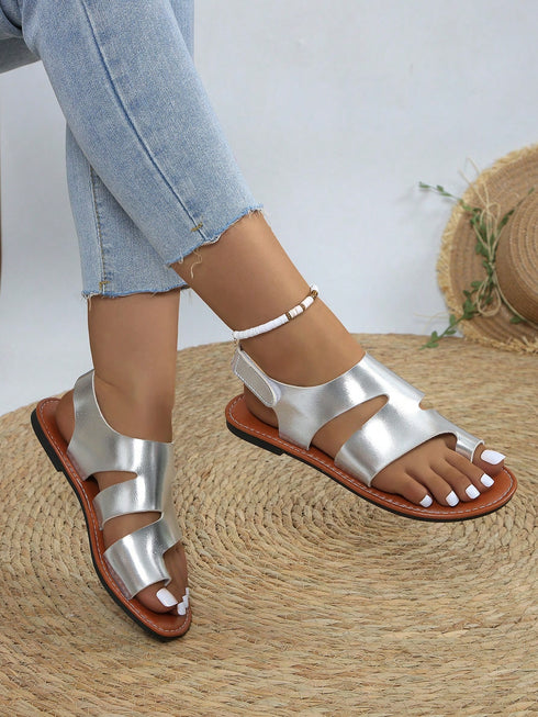 SHEIN Women's Fashion Split-Toe Sandals, Soft Comfortable Non-Slip, Suitable For Outdoor, Beach, And Home Wear, Flat