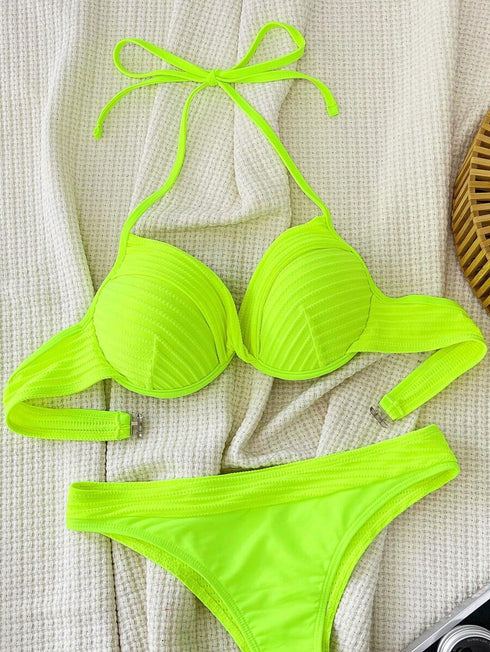 طقم بيكيني نسائي صيفي من SHEIN Swim SXY، بتصميم مثير، مزين برسومات نيون فلورية، برباط حول الرقبة، مع حمالة صدر داعمة.