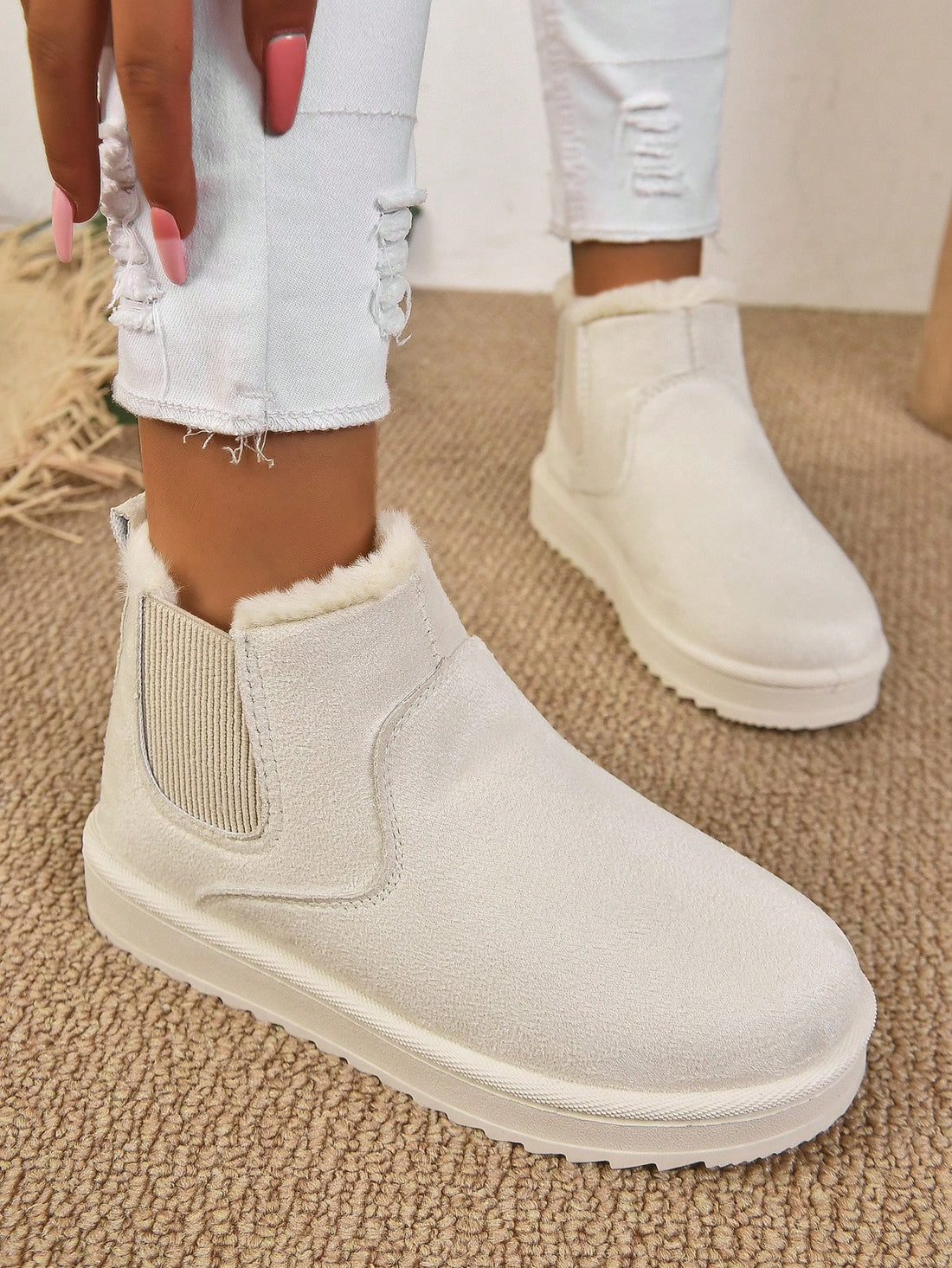 SHEIN Beige Faux Fur Lined Anti-Skid Platform Ankle Snow Boots