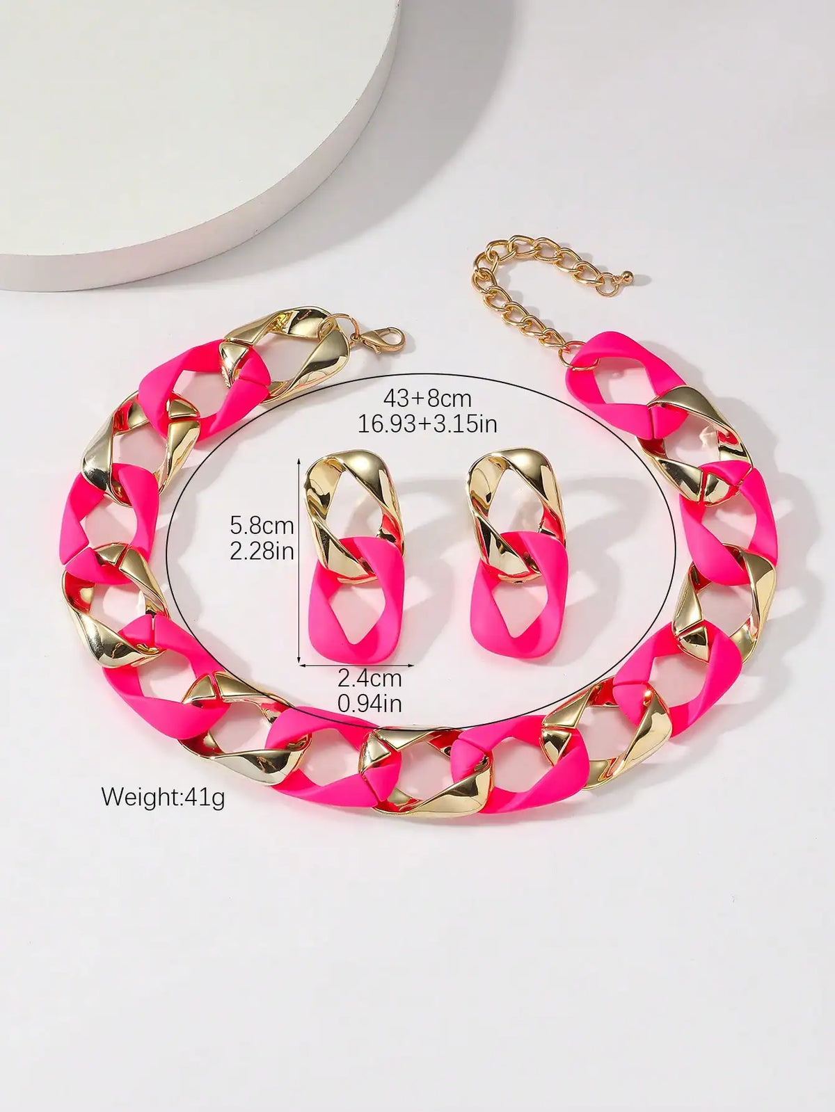 SHEIN Resin Eight-character Twist Link Chain Fashionable Lady's Necklace, Earrings