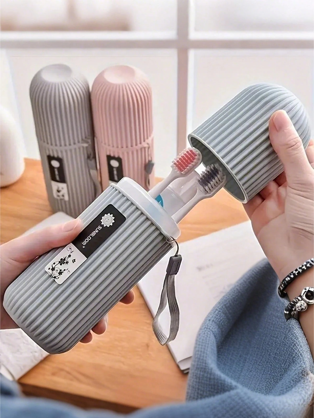 SHEIN Portable Travel Toothbrush Case Set with Mouthwash Cup