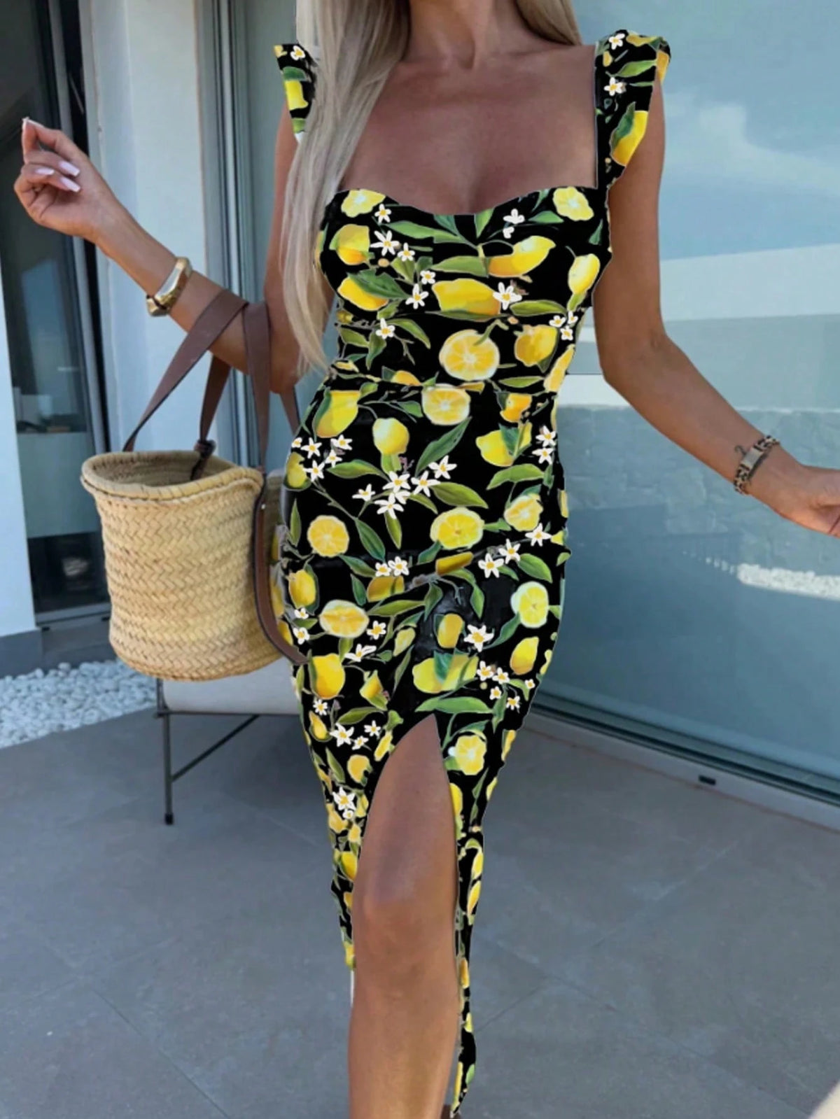 SHEIN 1 Piece All-Over Floral Print Boho Elegant Woven High Slit Dress, Everyday Summer Wear Vacation Black0
