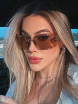 piece stylish women's glasses with curved edges and a trendy frame by Y2K