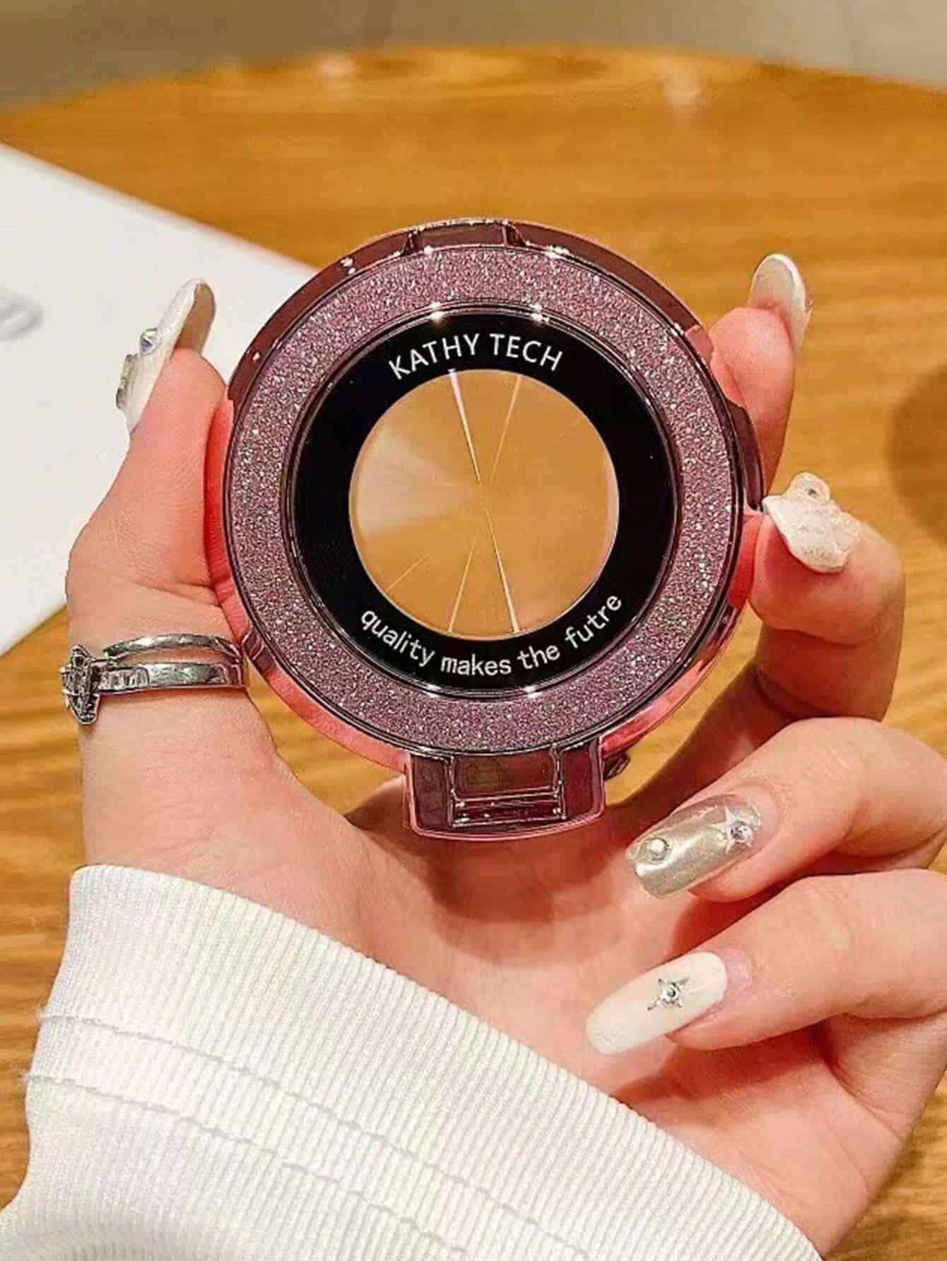 ⁦SHEIN 1pc Fashionable Minimalist Glitter Phone Holder Adhesive Foldable Magnetic Wireless Charging Phone Case⁩ - الصورة ⁦2⁩