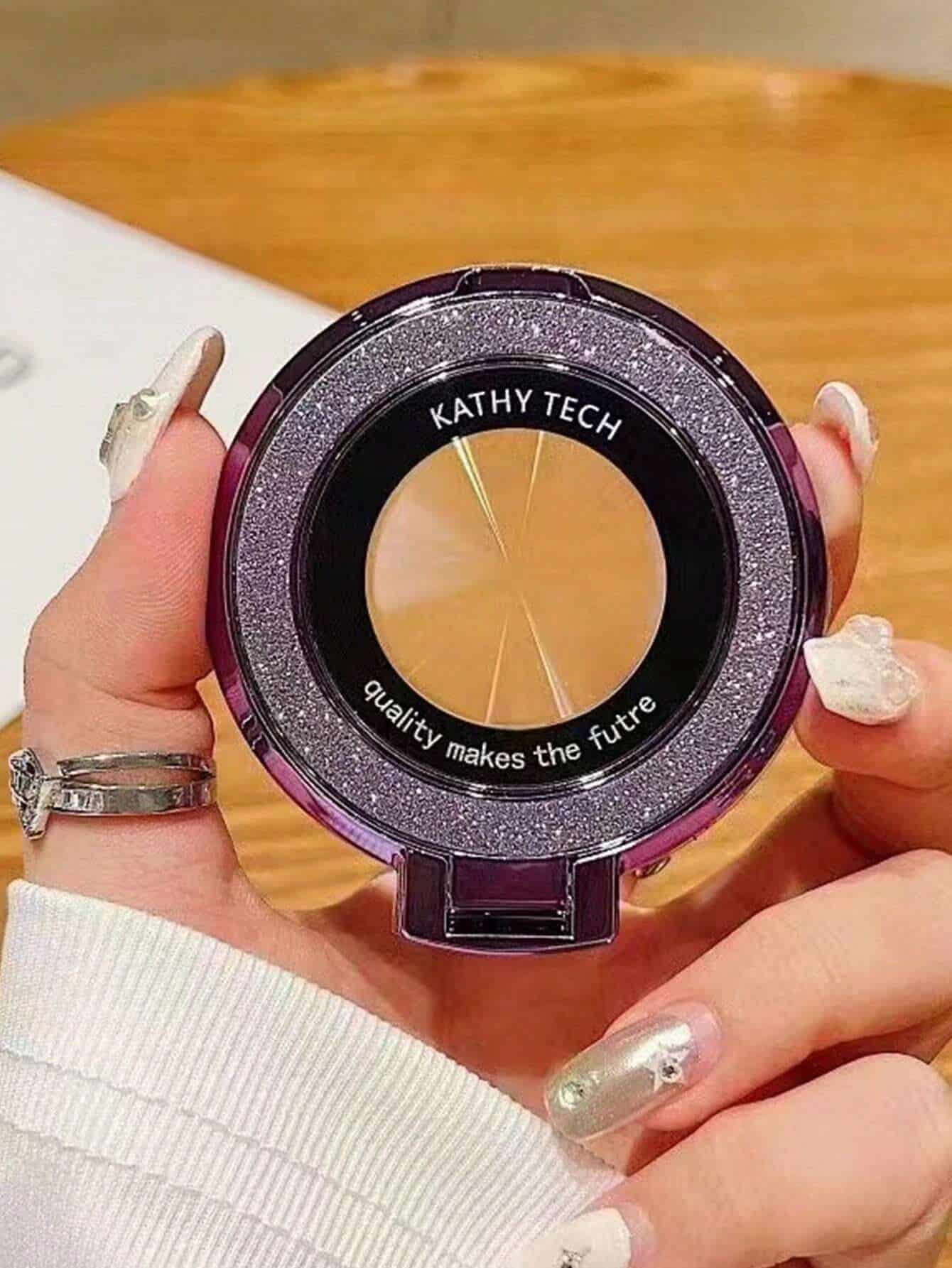 ⁦SHEIN 1pc Fashionable Minimalist Glitter Phone Holder Adhesive Foldable Magnetic Wireless Charging Phone Case⁩ - الصورة ⁦5⁩