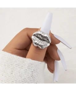 SHEIN 1pc White Lips & Red Lips Shaped Geometric Sexy Ring (SILVER)