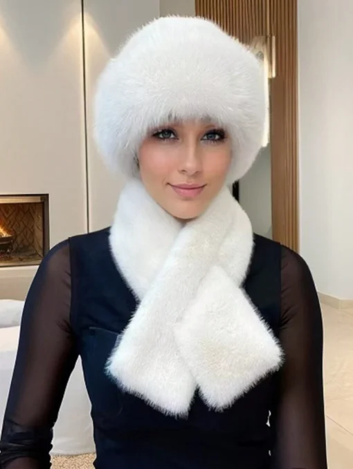 SHEIN 1pc European And American Fashion Warm & Versatile Mongolian Cap(Off white)