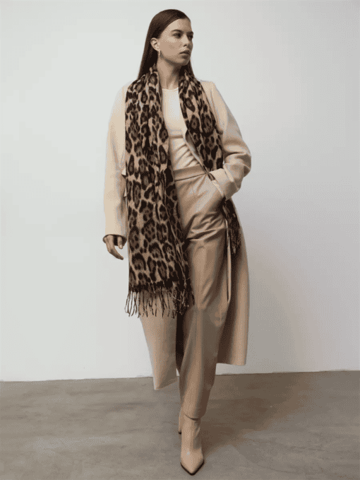 SHEIN 1pc Women's European And American Style Printed Faux Cashmere Scarf