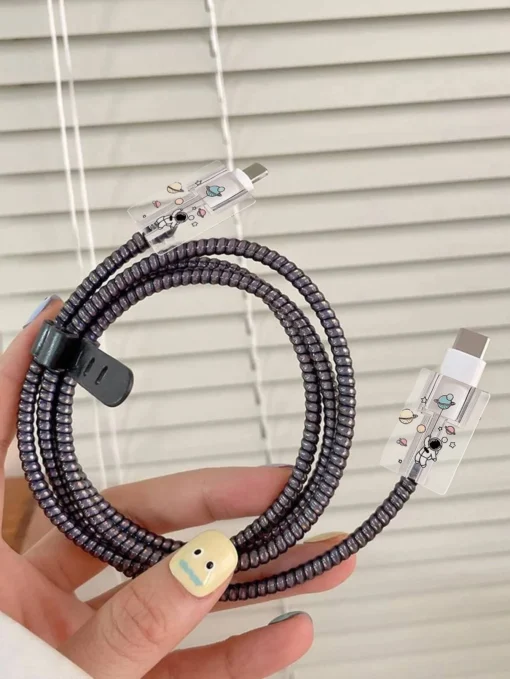 SHEIN 4pcs Astronaut Print Data Cable Protector Set
