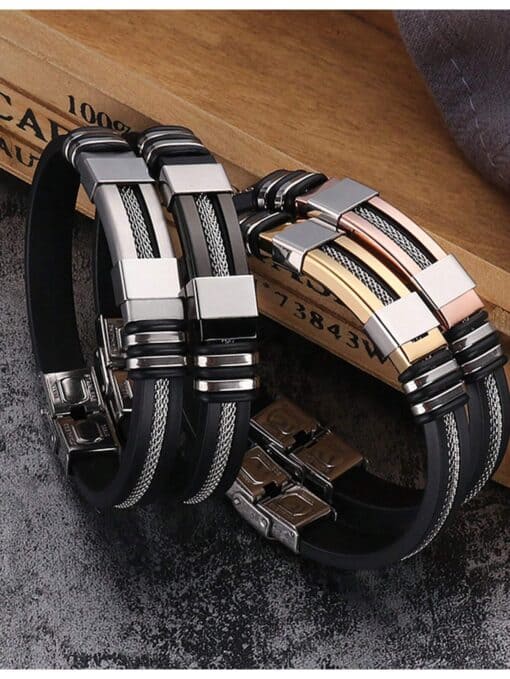 SHEIN 1pc Silicone & Titanium Steel Men's Hip Hop Bangle & Punk Style Stainless Steel Exaggerated Bracelet (Gold)