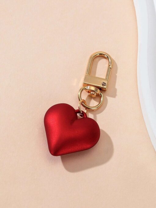 SHEIN Heart Decor Bag Charm Heart Keychain Birthday Gifts Bag Accessories Christmas Gifts