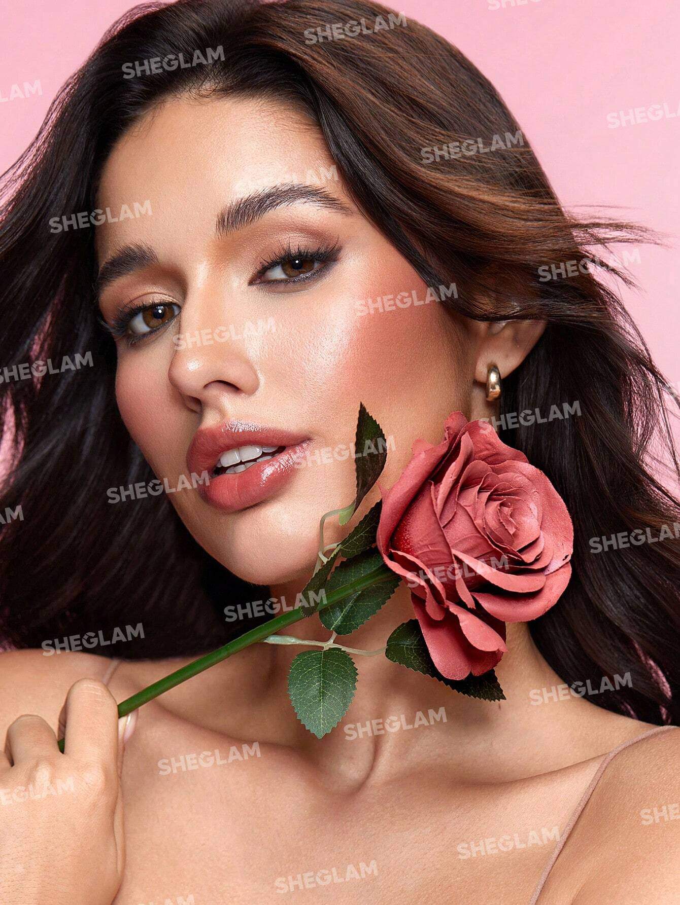 SHEGLAM Pink Ribbon Rose Blush Valentine'S Day Decor Love Gift Winter Y2K Makeup - الصورة 5