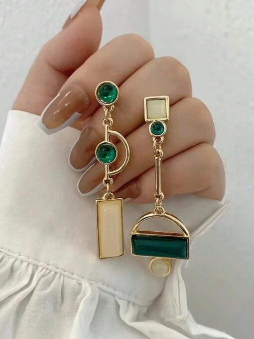 SHEIN GARMEND 1Pair Female Geometric Asymmetrical Pendant Earrings