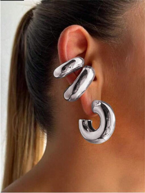 SHEIN 2pairs Fashionable Personality C-shaped Polished Stainless Steel Chunky Hoop Clip-on Earrings