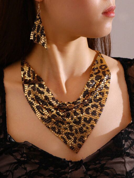SHEIN NAIZHU 3pcs/Set Fashionable Women's Exaggerated Leopard Print Metal Texture Necklace & Earrings Set