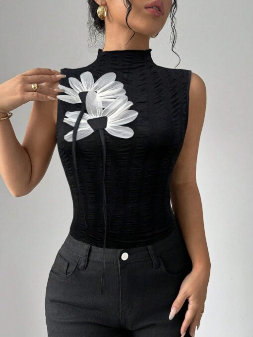 SHEIN Floral Decal Collar Slim Fit Elegant Sleeveless Camisole