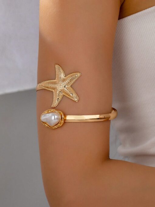 SHEIN Fashionable Asymmetric Pearl & Starfish Openwork Bracelet