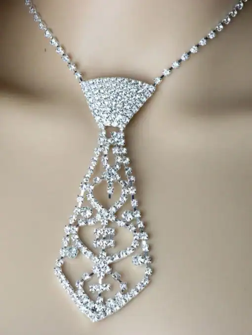 SHEIN Luxury Geometric Elegant Rhinestone Inlaid Tie Long Necklace