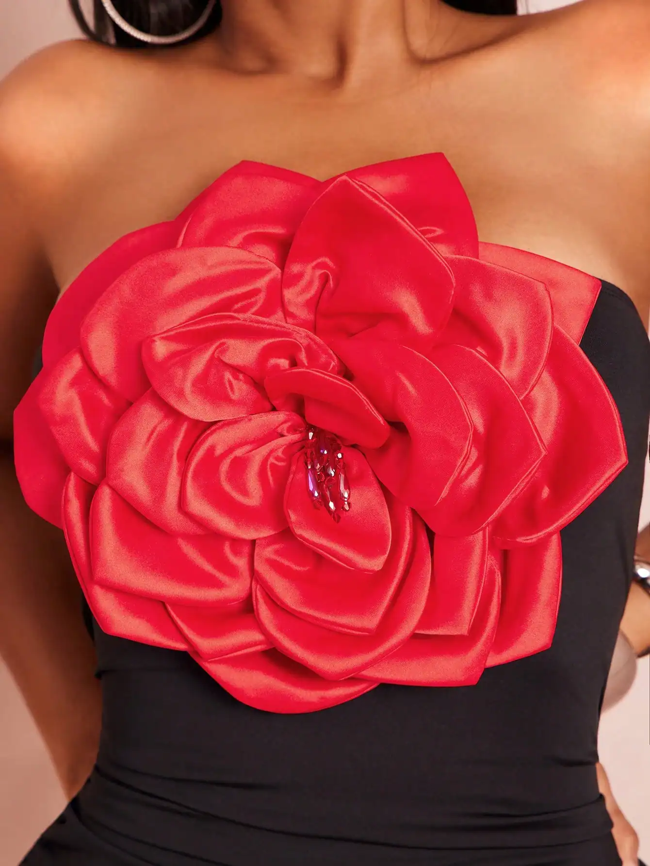 SHEIN Radiana Elegant Black Strapless Ruched Bodycon Mini Dress - الصورة 2